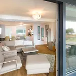 Strandidylle Mit Sauna Und Meerblick